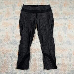 Avia Black Snakeskin Print Athletic Leggings Women’s Small Cropped